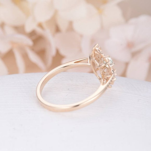 *NEW 18K Rose Gold Vintage Diamond Floral Ring - Picture 5 of 7